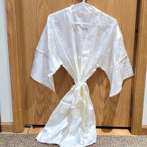 Vintage White Satin Robe with Cabbage Rose Flowers Pattern